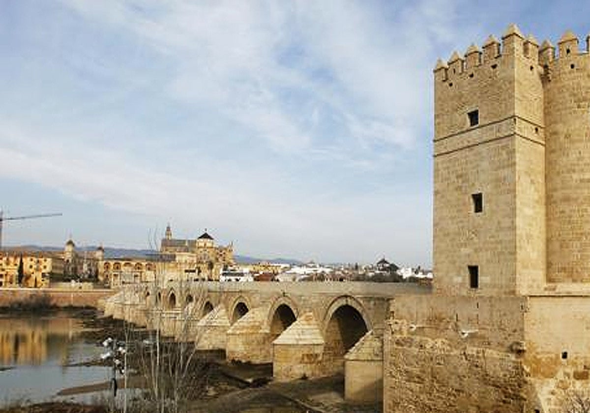 Torre de Calahorra en el Puente Romano de Córdoba