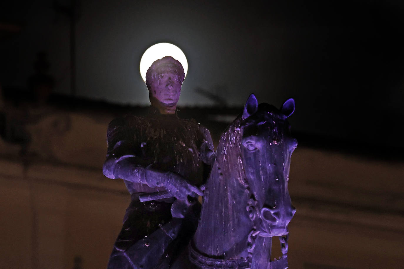 La &#039;superluna azul&#039; en Córdoba, en imágenes