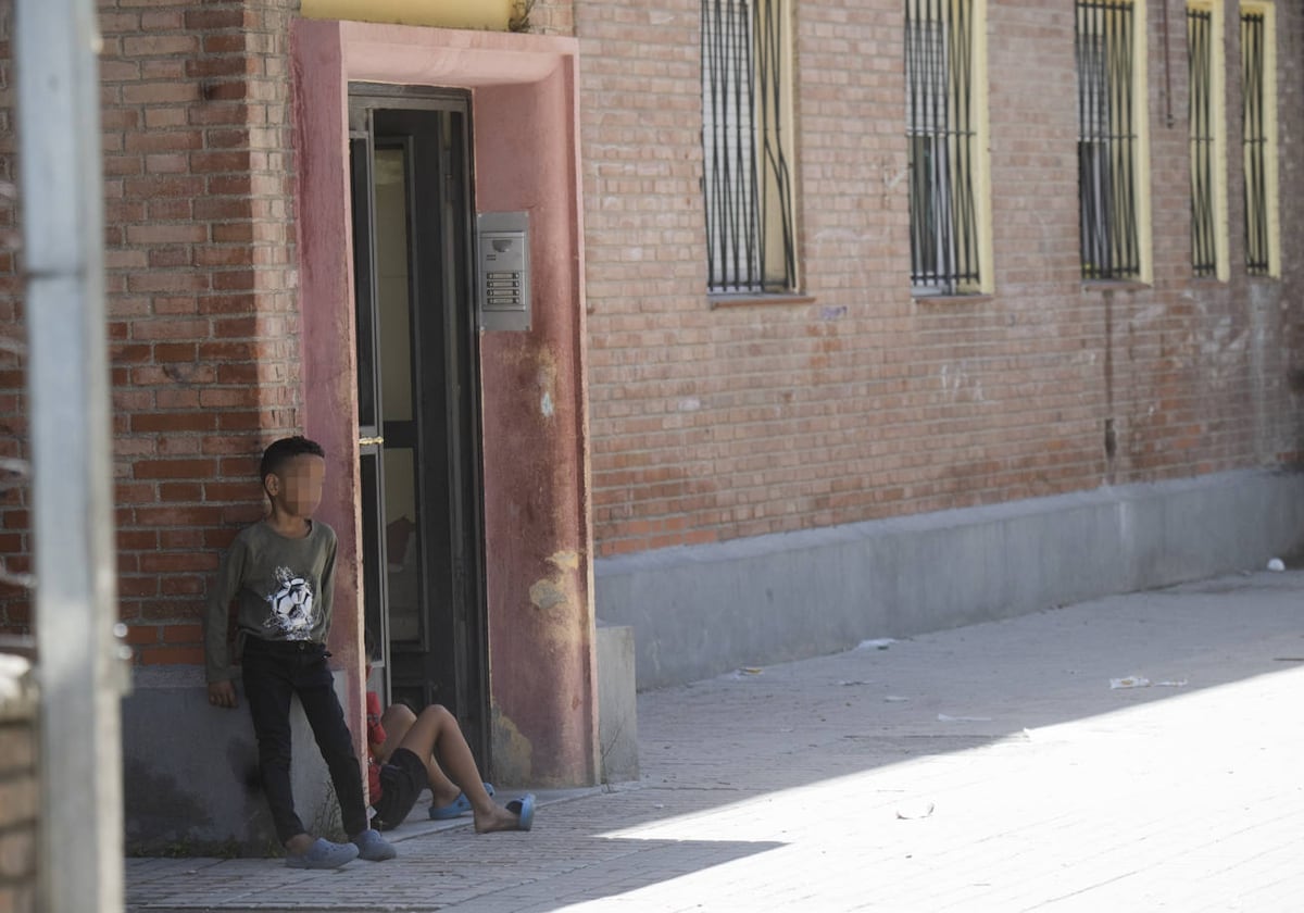 San Cristóbal, el barrio de Madrid azotado por la venta de droga: «Es mejor  que os marchéis»