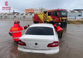 La DANA descarga fuertes aguaceros con inundaciones, rescates e incendios por rayos en la Comunidad Valenciana