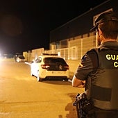 Roba el coche a su abuelo y sufre un accidente al huir drogado de la Guardia Civil