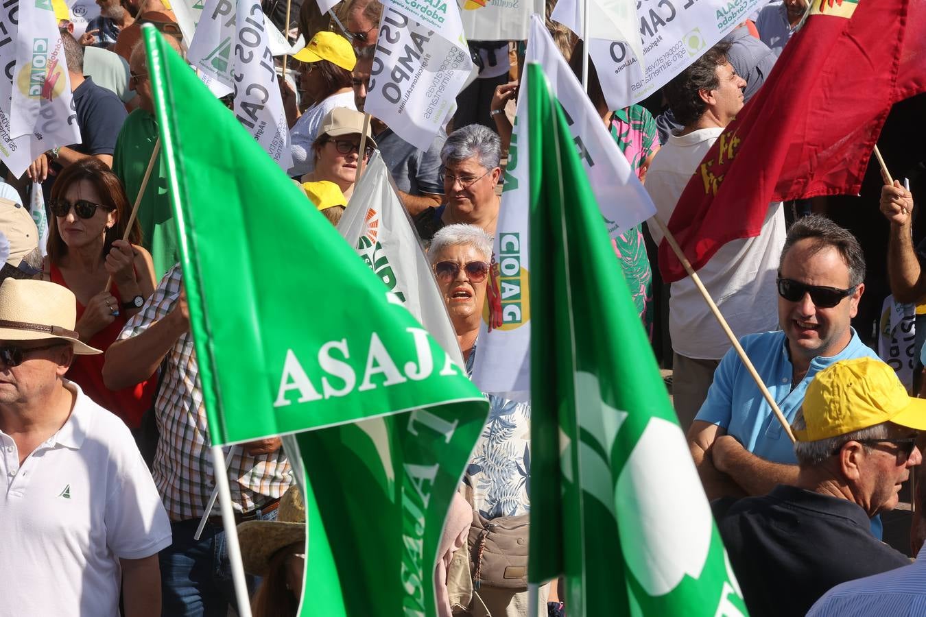 Fotos: El campo estalla en Córdoba frente a los ministros de la UE