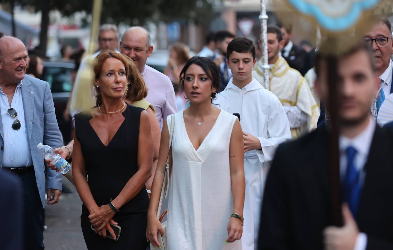 Fotos: La Virgen de la Fuensanta, entre ríos de juventud cofrade a la Catedral