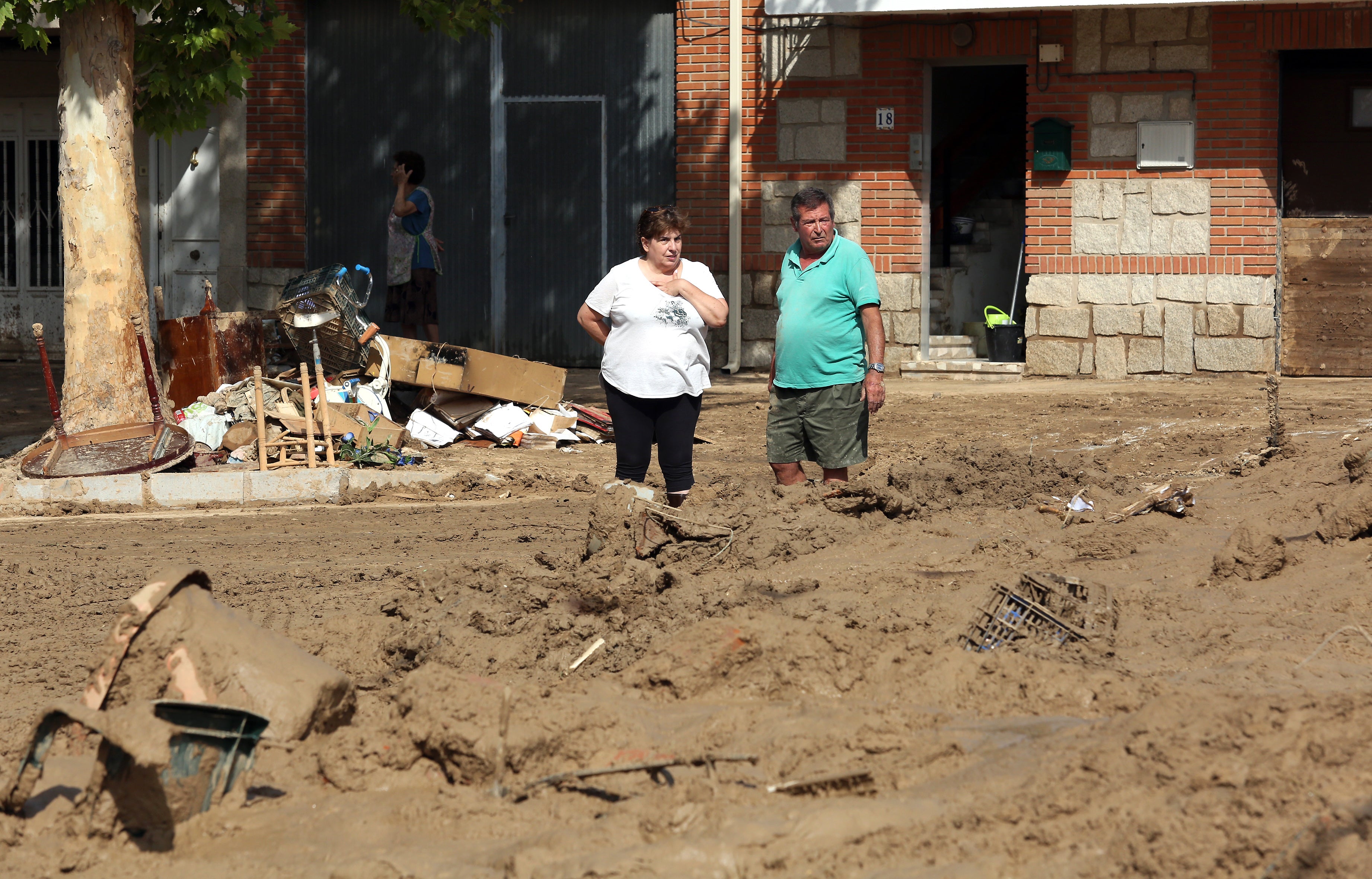 Las imágenes de un pueblo que se ha quedado hasta sin plaza por la DANA