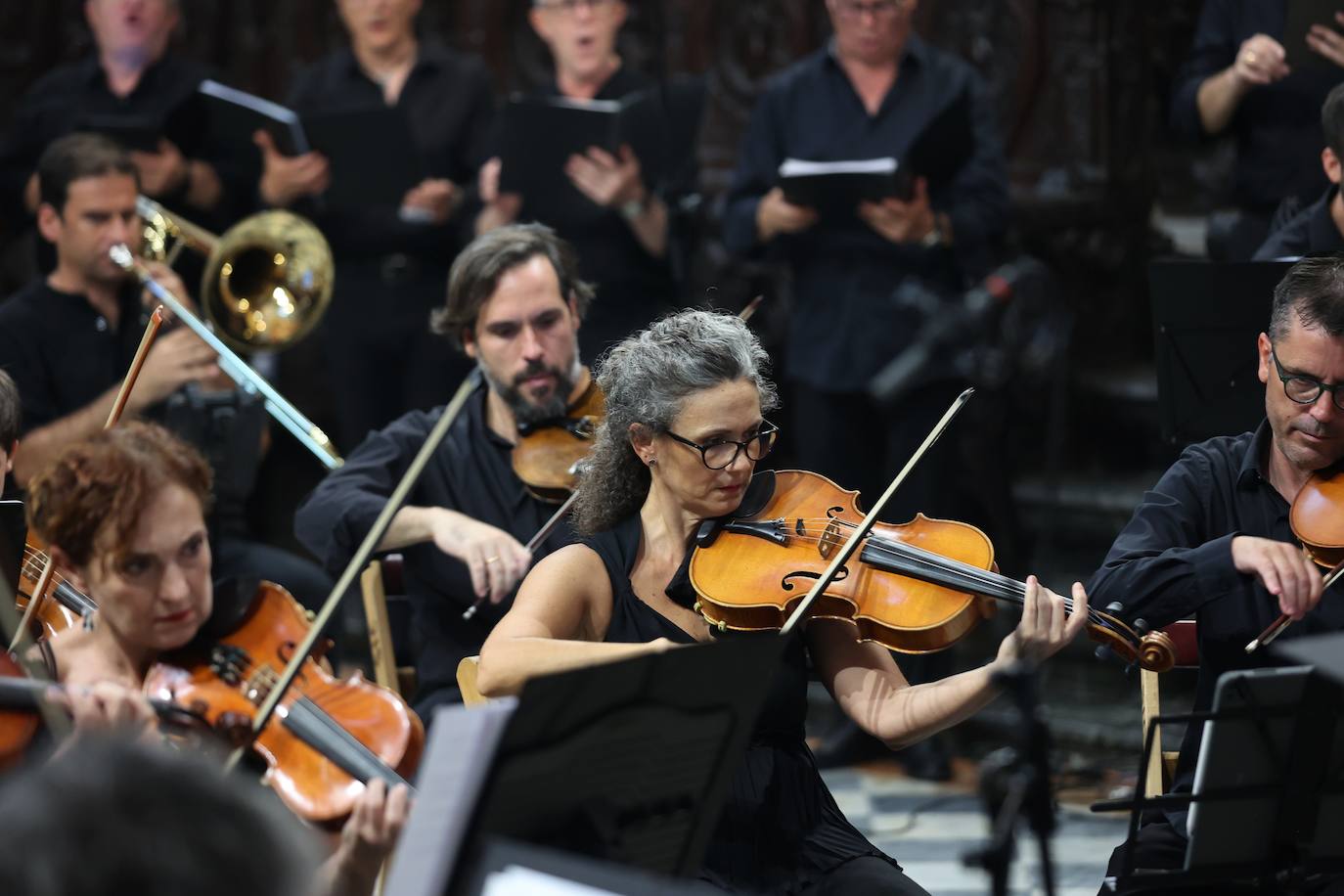 Fotos: La solemne misa y la procesión de la Fuensanta en Córdoba