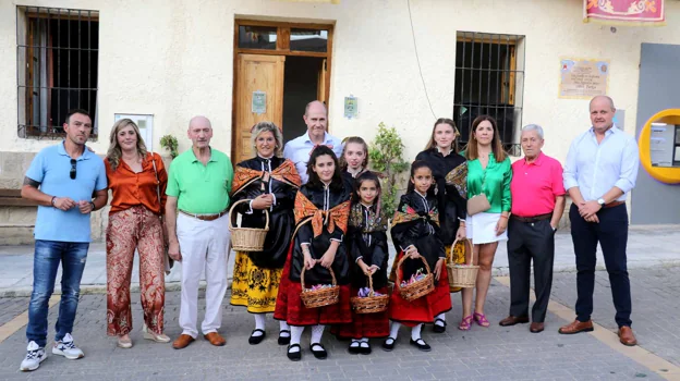 Chani da el pistoletazo de salida a las fiestas de la Virgen de los Remedios en Pareja