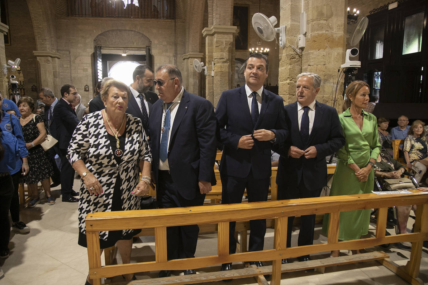 Fotos: La misa del obispo y el ambiente festivo de la Fuensanta en Córdoba