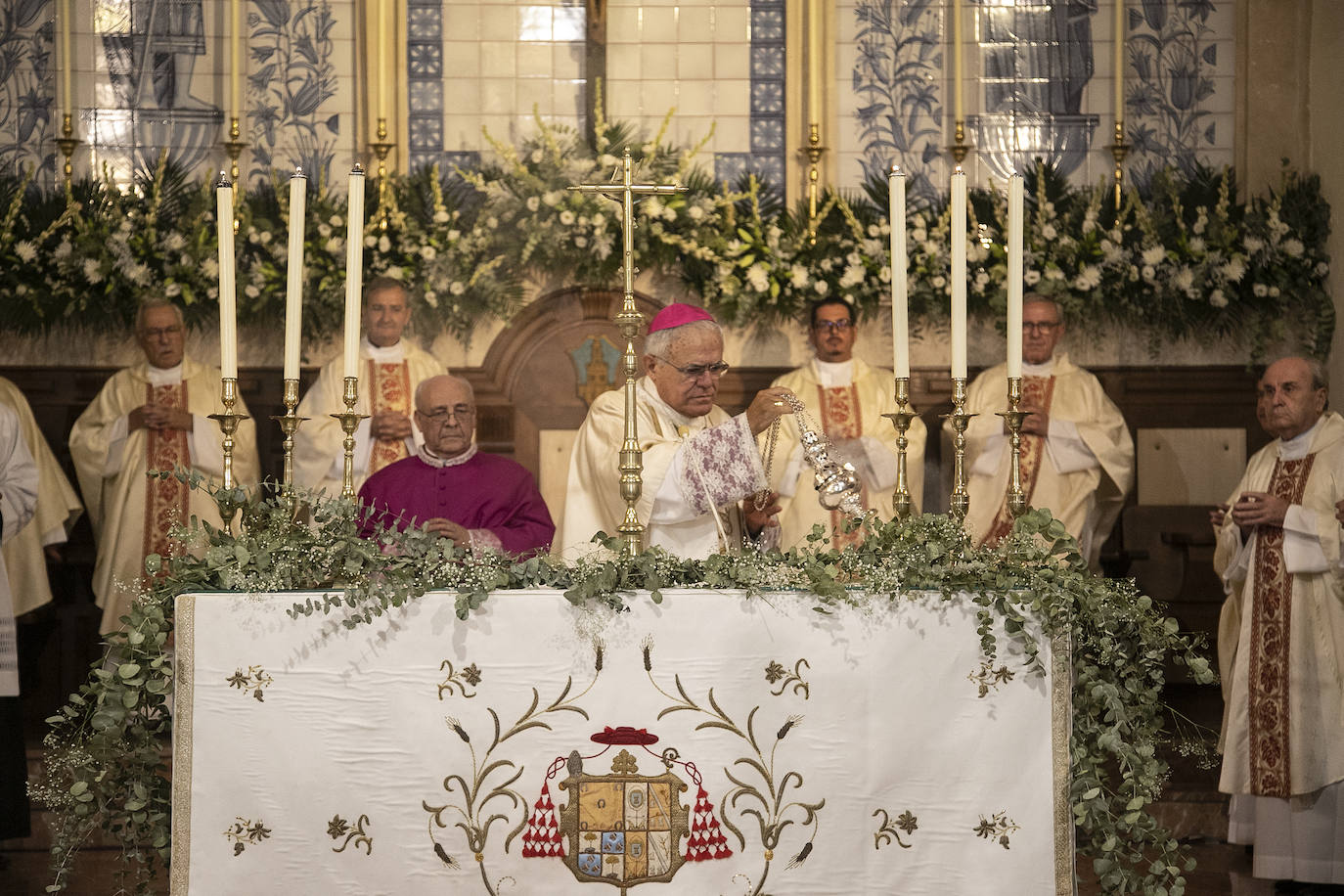 Fotos: La misa del obispo y el ambiente festivo de la Fuensanta en Córdoba