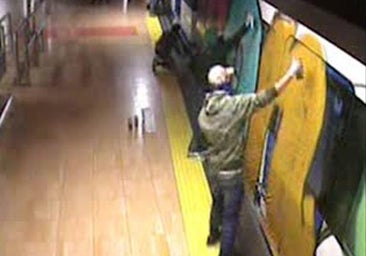 Detenidos cinco grafiteros que causaron daños con sus pintadas por valor de 20.000 euros en trenes de Cercanías y Metro