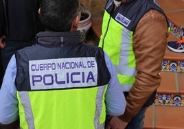 Una asistenta del hogar, detenida junto a su hija por robar joyas valoradas en 20.000 euros a ancianos