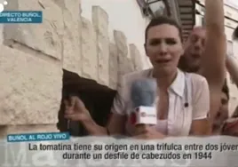 Otra reportera de televisión denuncia haber sido víctima de abusos en un directo en Cuatro: «Me pellizcan el culo»
