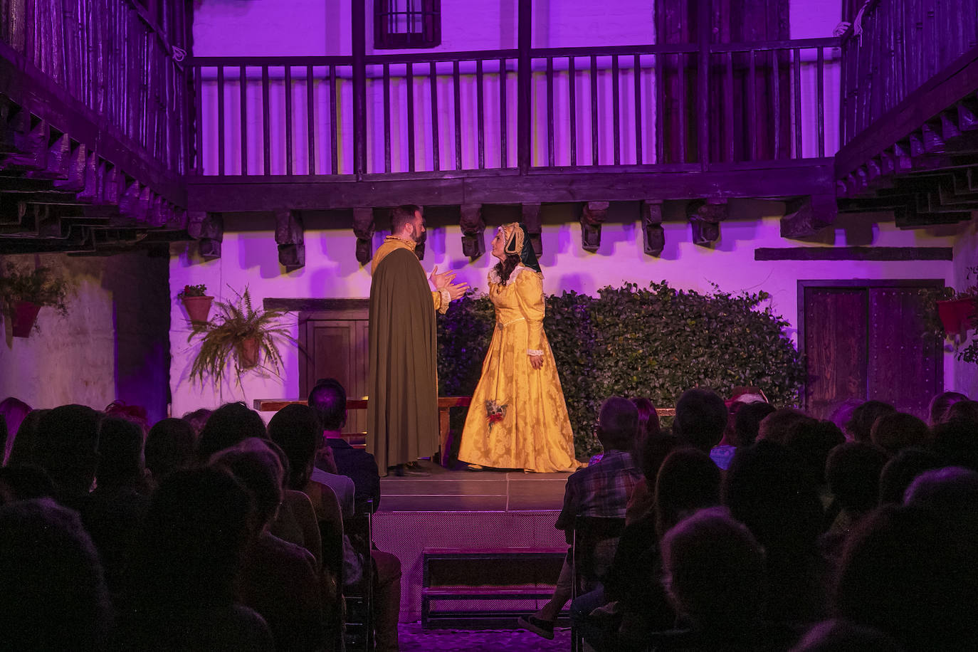 Fotos: La Noche del Patrimonio en Córdoba llena calles, monumentos y museos