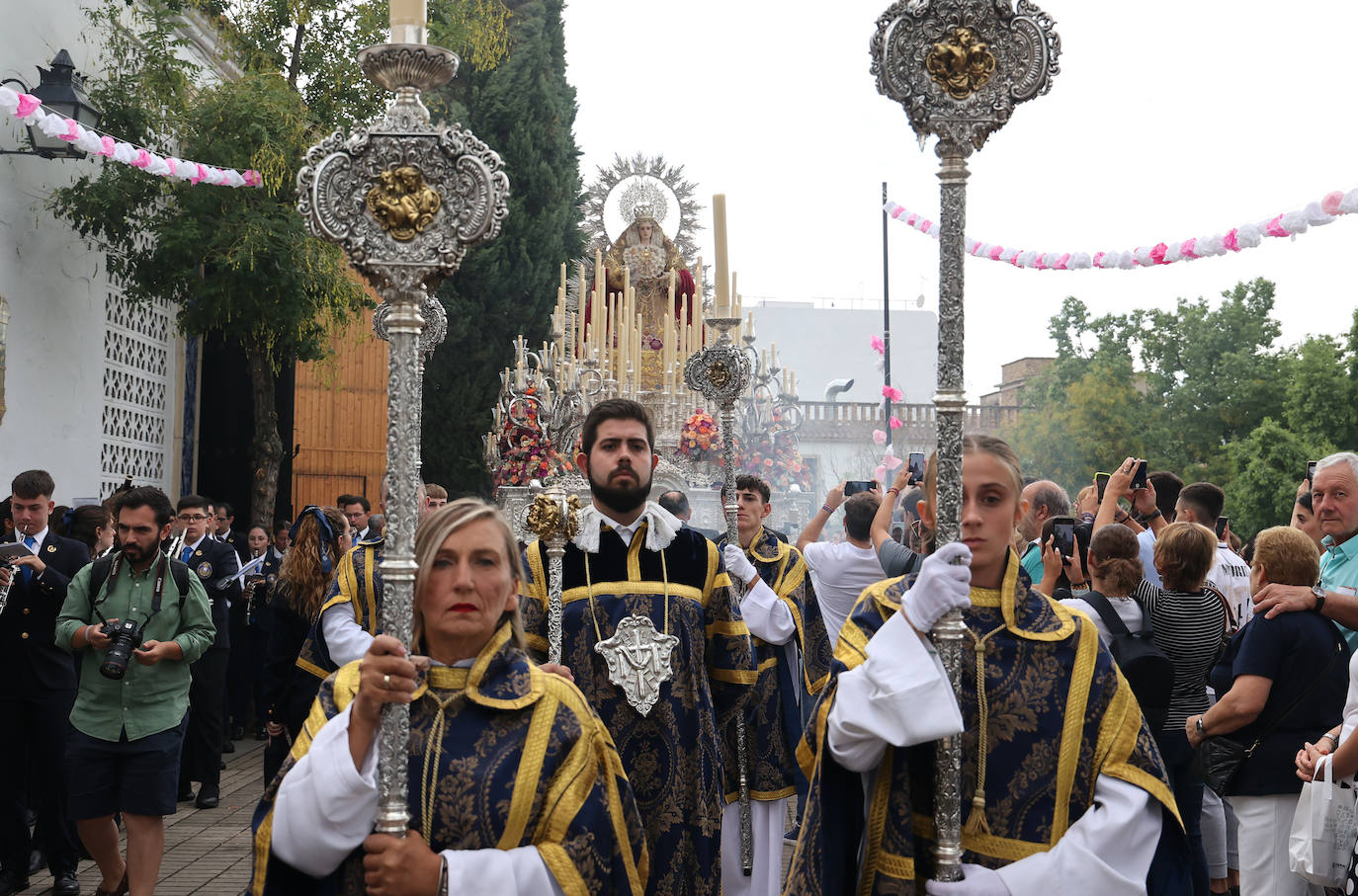 La solemne procesión de la Virgen del Rayo, en imágenes