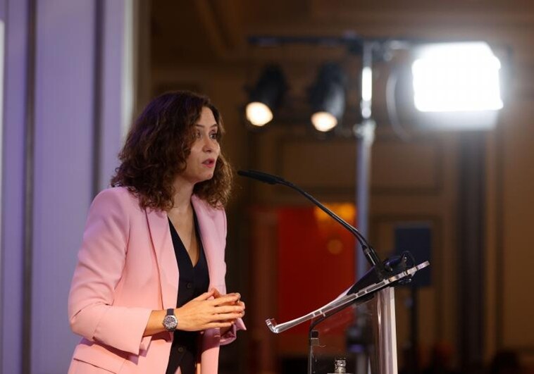 La presidenta de la Comunidad de Madrid, Isabel Díaz Ayuso, durante su intervención en el Foro El Mundo este lunes