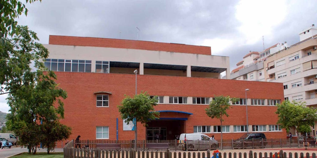 Un paciente agrede a un sanitario por no dejarle entrar con su perro a un centro de salud de Denia Un paciente agrede a un sanitario por no dejarle entrar con su perro a un centro de salud de Denia
