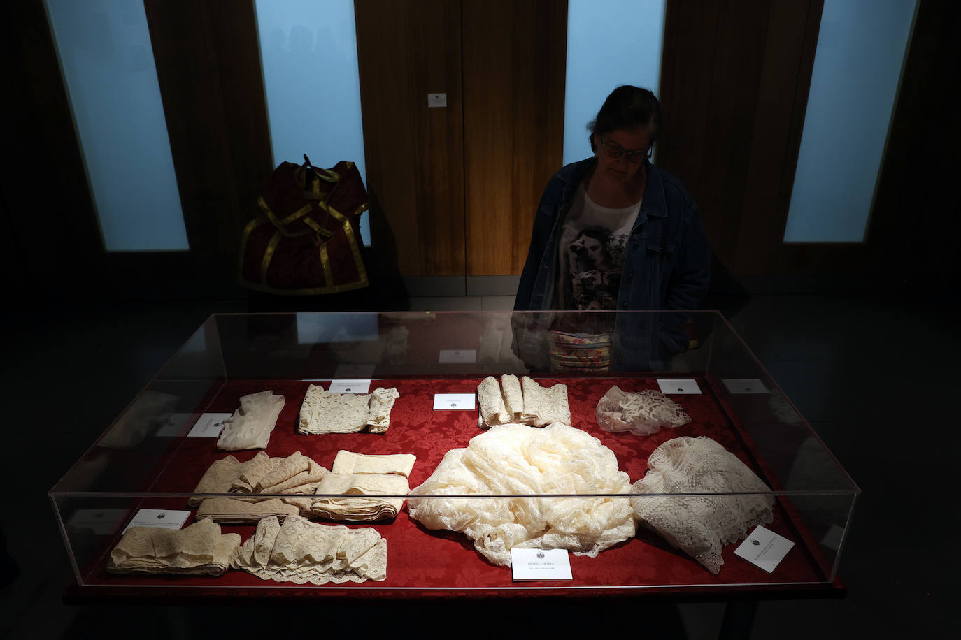 La emotiva exposición &#039;Diez años de la Salud en Córdoba&#039;, en imágenes