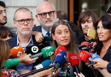 Nogueras (Junts) se niega a responder en castellano a los periodistas
