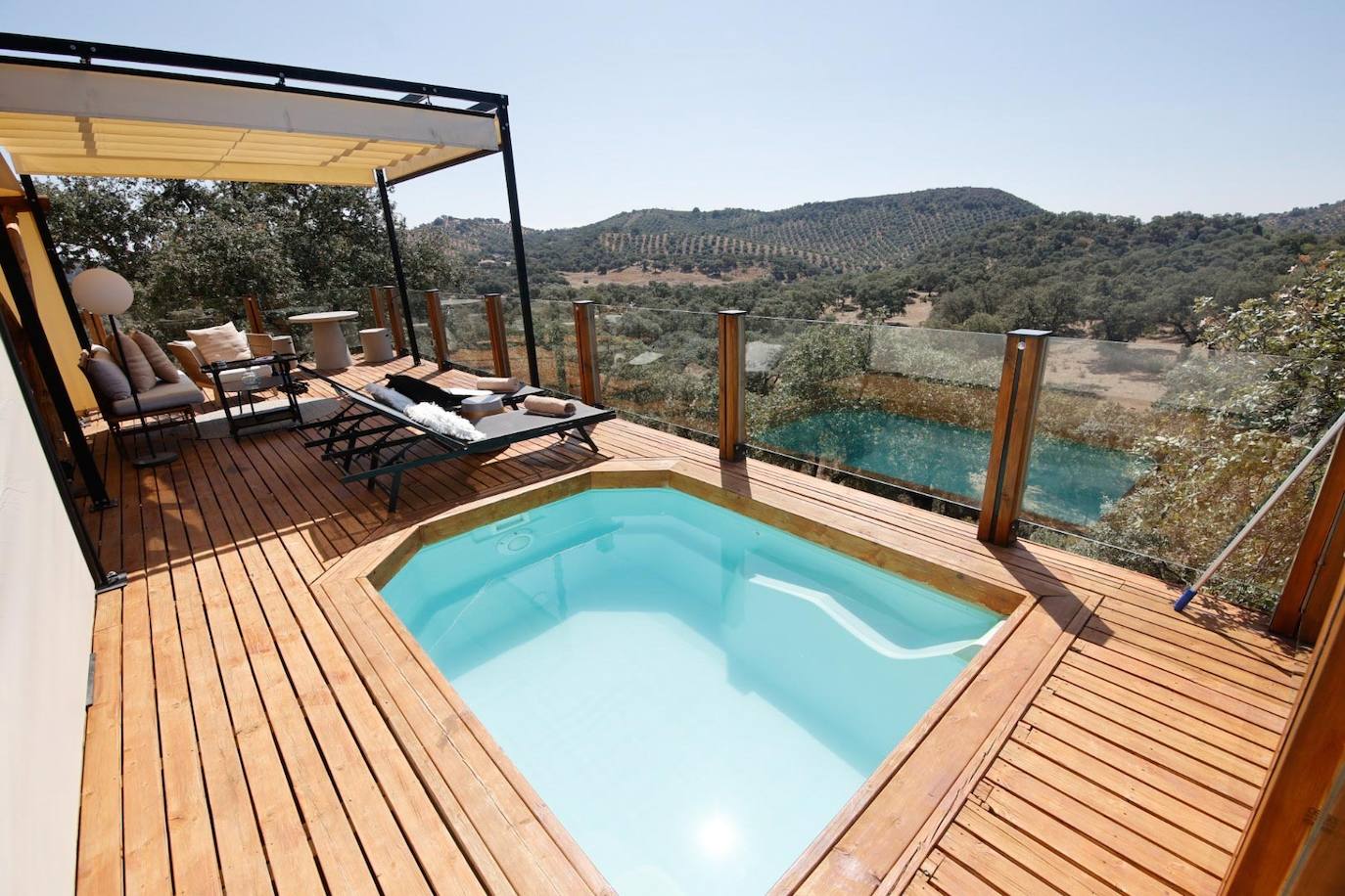 Las lujosas suites del glamping de lujo en Adamuz, en imágenes