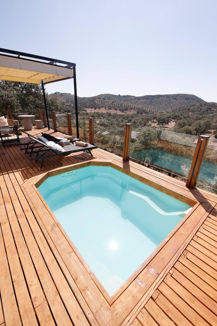 Las lujosas suites del glamping de lujo en Adamuz, en imágenes