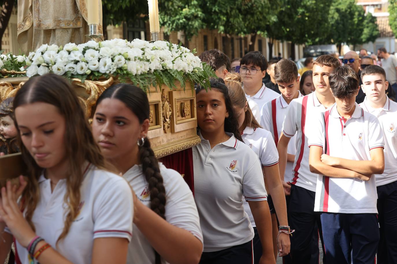 Fotos: La procesión infantil del colegio de las Mercedarias de Córdoba