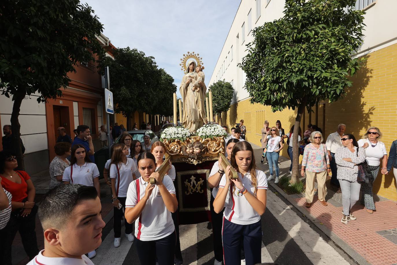 Fotos: La procesión infantil del colegio de las Mercedarias de Córdoba