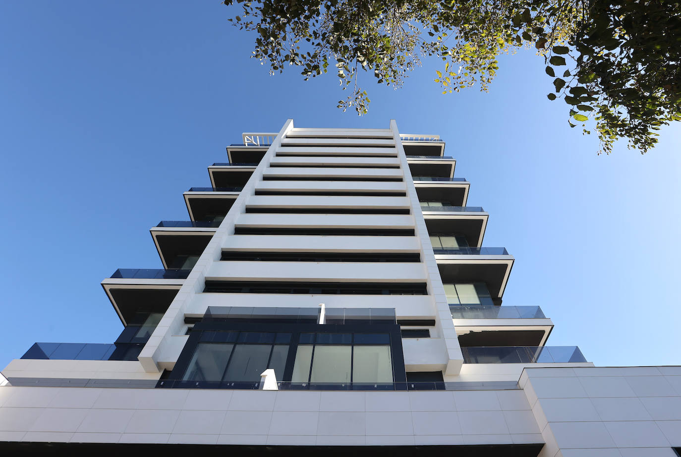 El flamante aspecto de la Torre del Agua de Córdoba, en imágenes