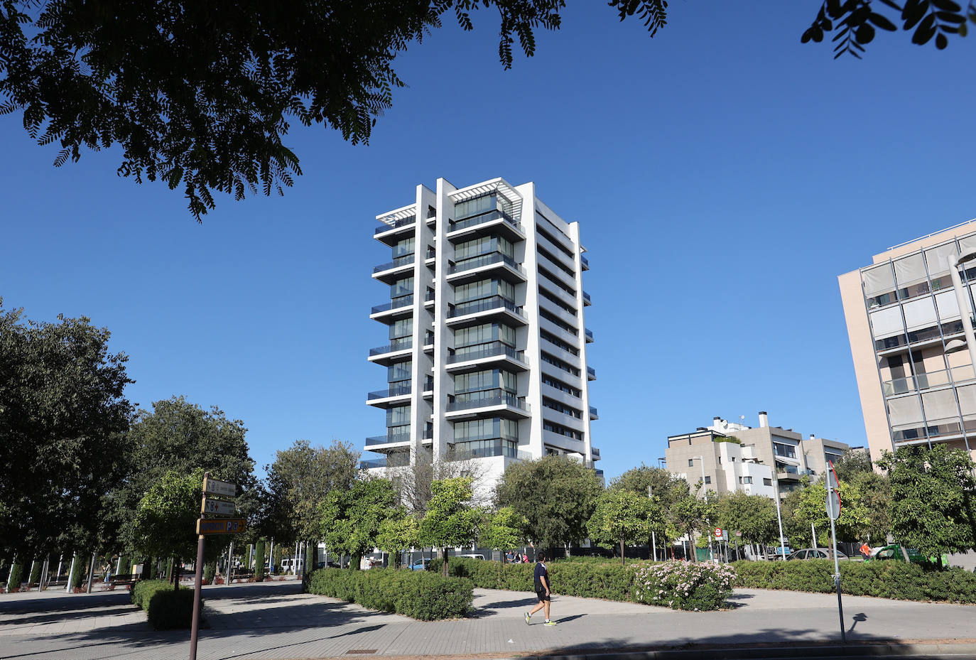 El flamante aspecto de la Torre del Agua de Córdoba, en imágenes