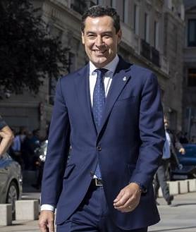 Imagen secundaria 2 - 1. El presidente murciano, Fernando López Miras | 2. El alcalde de Madrid, José Luis Martínez-Almeidam cib ek presidente de Castilla y León, Alfonso Fernández Mañueco | 3. El jefe del Ejecutivo andaluz, Juanma Moreno