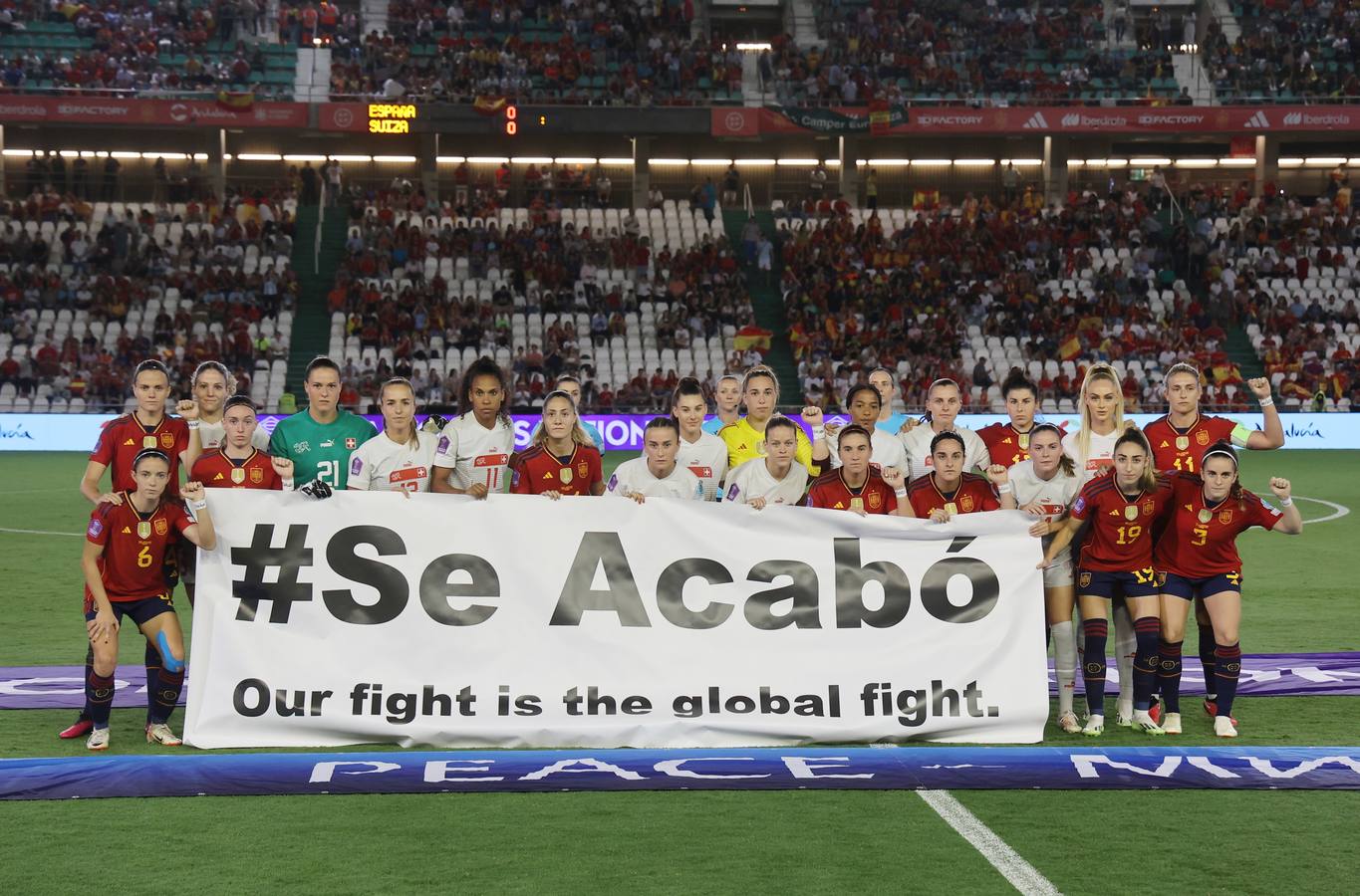 Fotos: La goleada de España a Suiza en El Arcángel