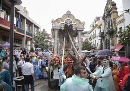 El Rocío de Córdoba festeja la llegada del Simpecado restaurado por Jesús Rosado