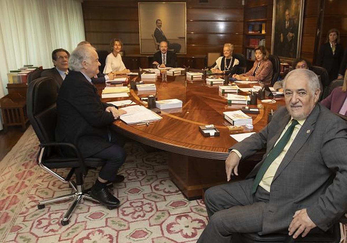 Pleno del Tribunal Constitucional, presidido por Cándido Conde Pumpido