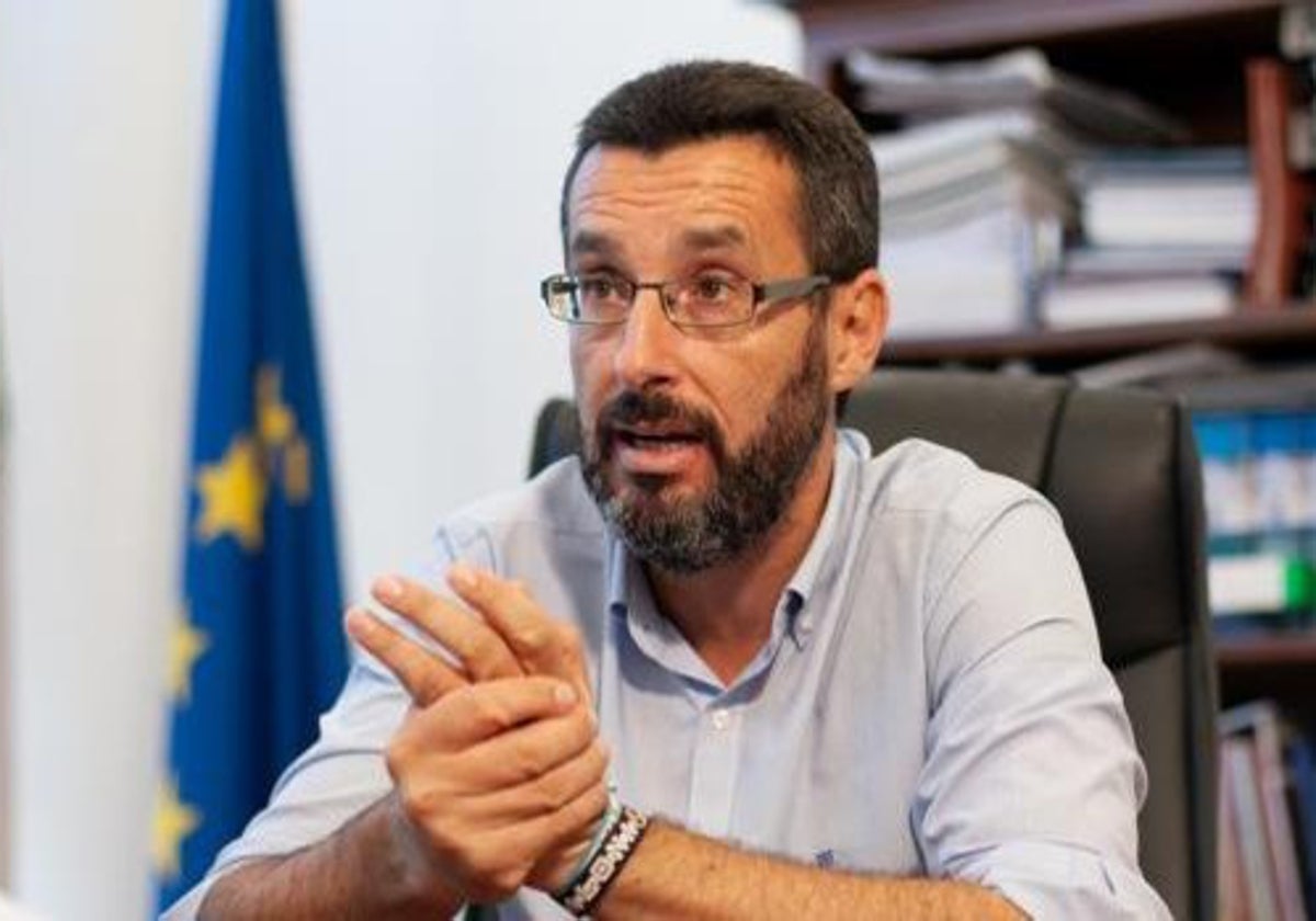 El alcalde de La Línea Juan Franco, en una imagen de archivo