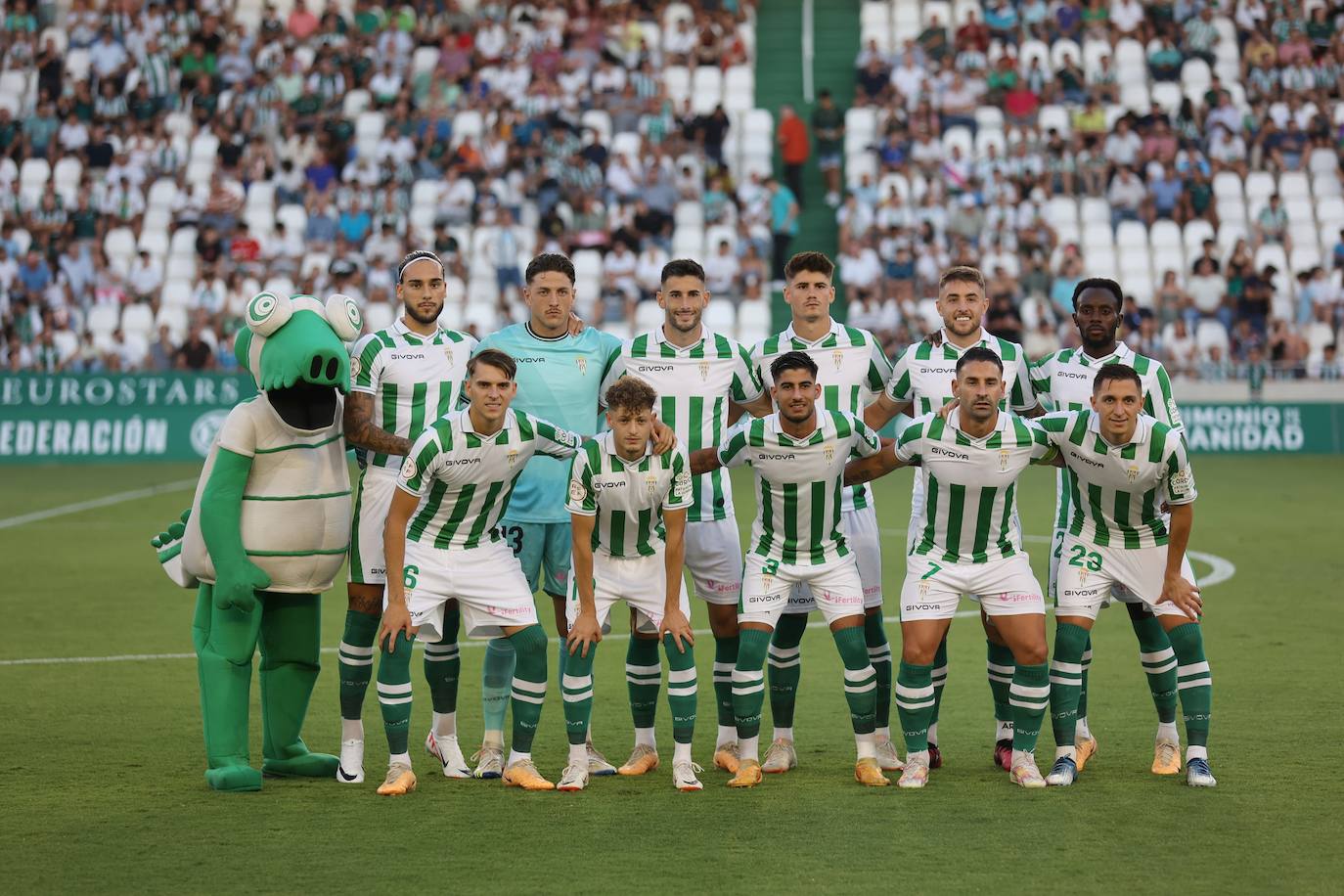 Fotos: El cómodo triunfo del Córdoba CF ante el Recreativo Granada