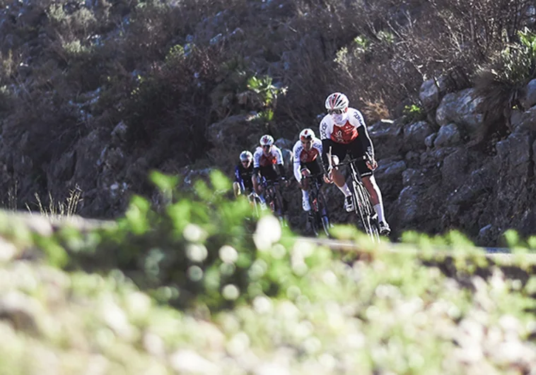 Muere un ciclista tras una caída durante una prueba ciclista en Cuenca