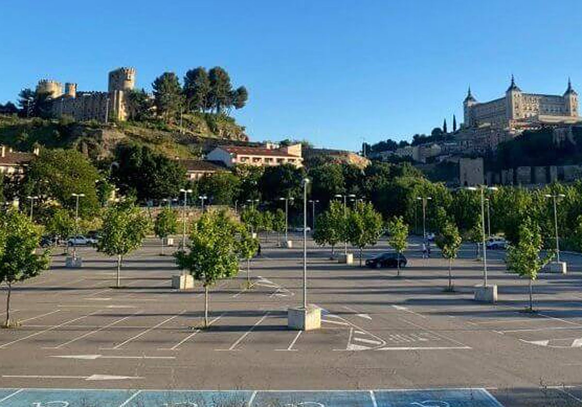 Parking disuasorio en Santa Bárbara