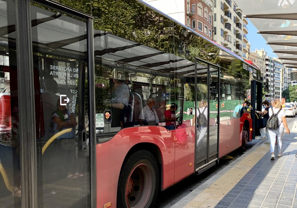 Algunas líneas de autobús tendrán itinerarios alternativos
