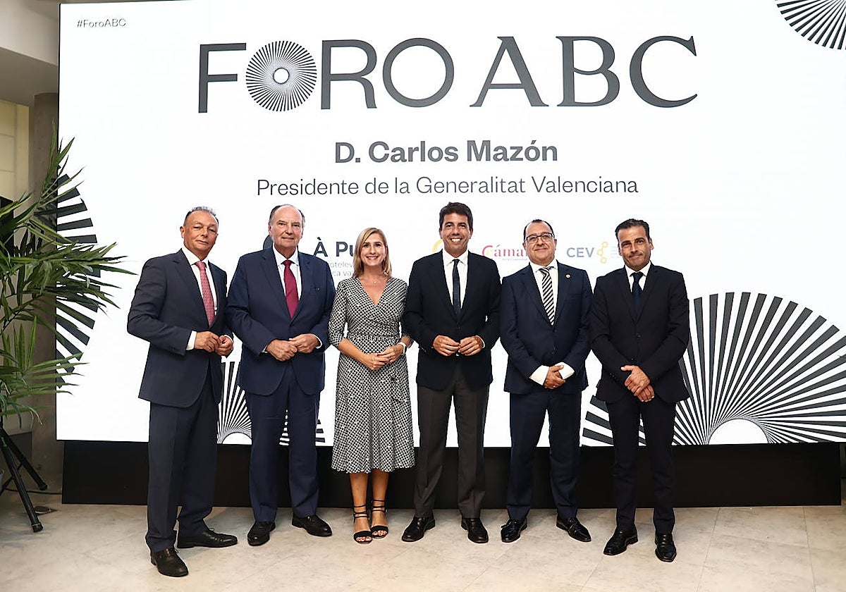 Salvador Navarro, José Vicente Morata, Salomé Pradas, Carlos Mazón, Carlos Fornes y Alfred Costa, este martes en el Foro ABC