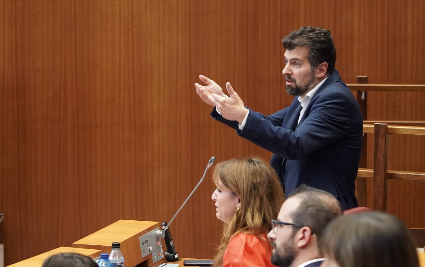 Tudanca hará hoy un 'Puente' para poner «frente al espejo» a Mañueco