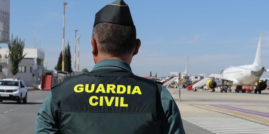 «Nos están robando las competencias que tiene de manera exclusiva la Guardia Civil» «Nos están robando las competencias que tiene de manera exclusiva la Guardia Civil»