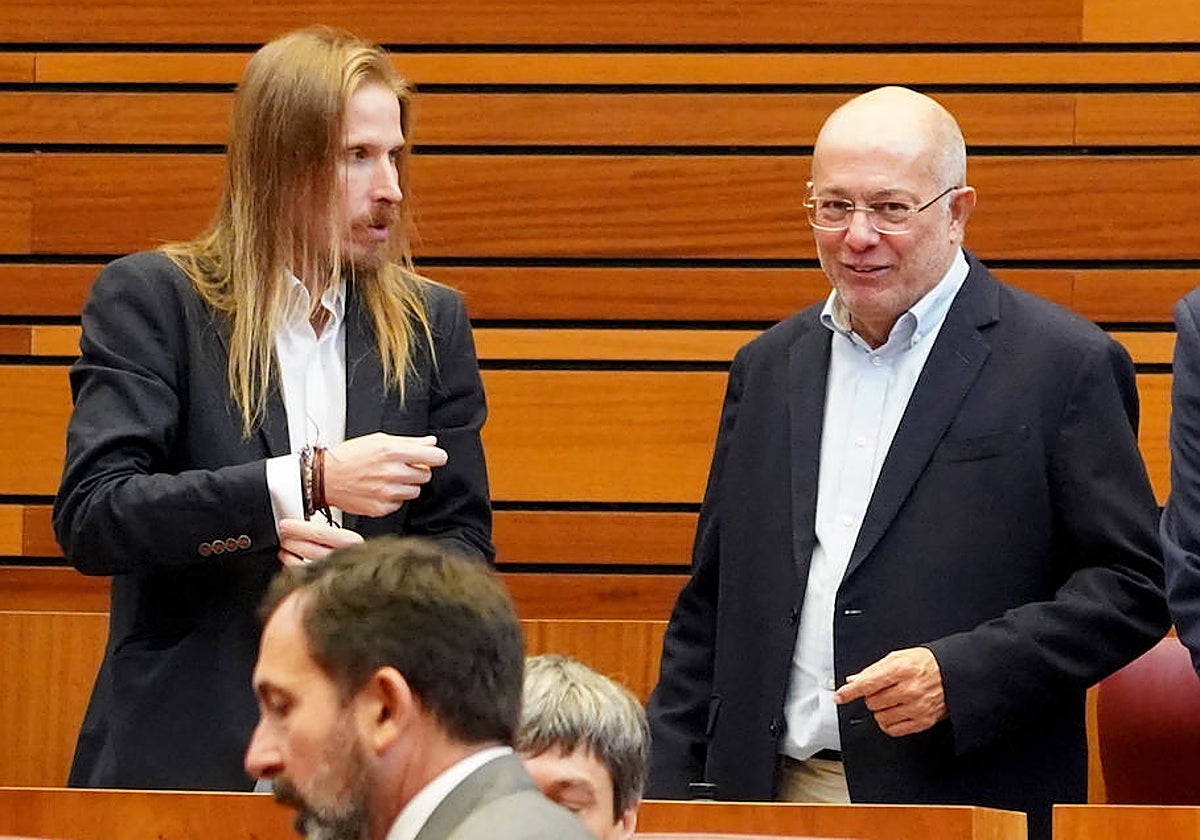 Igea y Fernández, &#039;animados&#039; a marcharse de la política regional