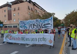 La manifestación contra la Cumbre Europea en Granada fracasa y apenas logra llevar a mil personas a la calle