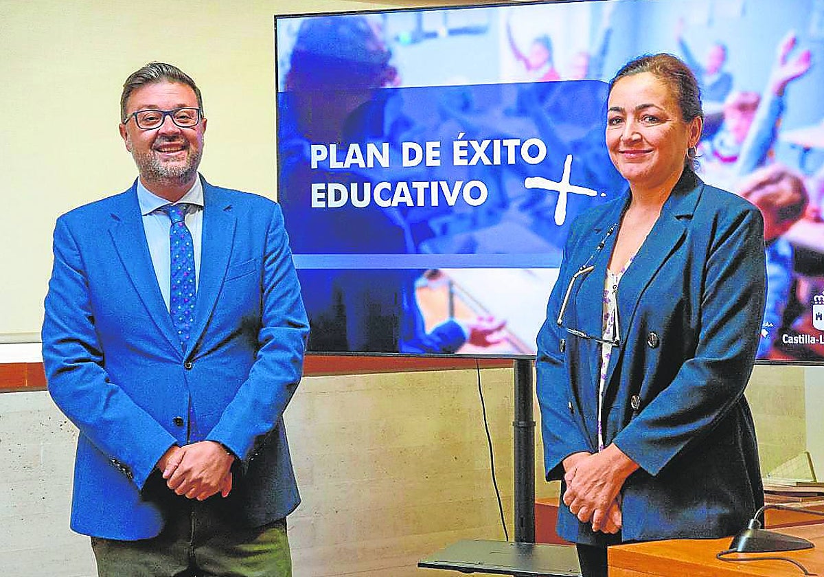 Amador Pastor y María Ángeles Marchante han explicado el plan en rueda de prensa