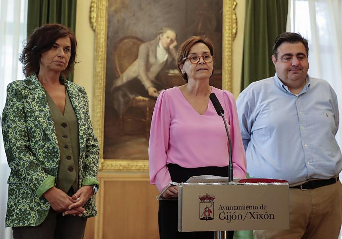La alcaldesa de Gijón Carmen Moriyón, durante una entrevista en el ayuntamiento