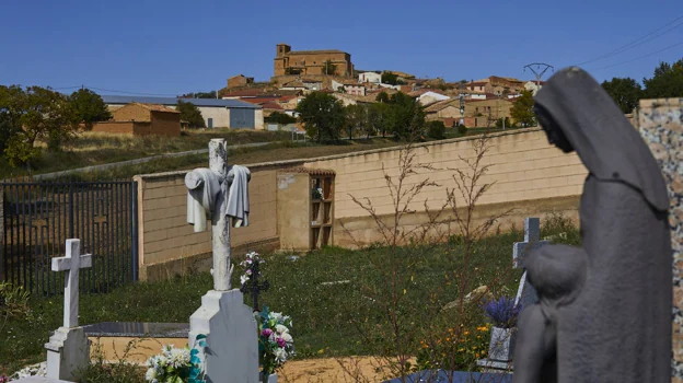 Vista de Cañamaque desde el cementerio, a la entrada.