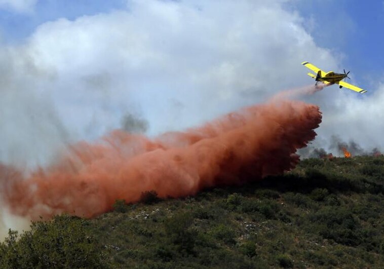 Imagen de archivo de un incendio forestal en Valencia