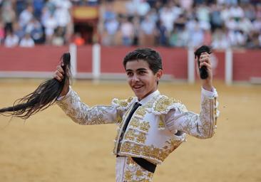 Manuel Román indulta un novillo de Salvador Domecq en Montoro