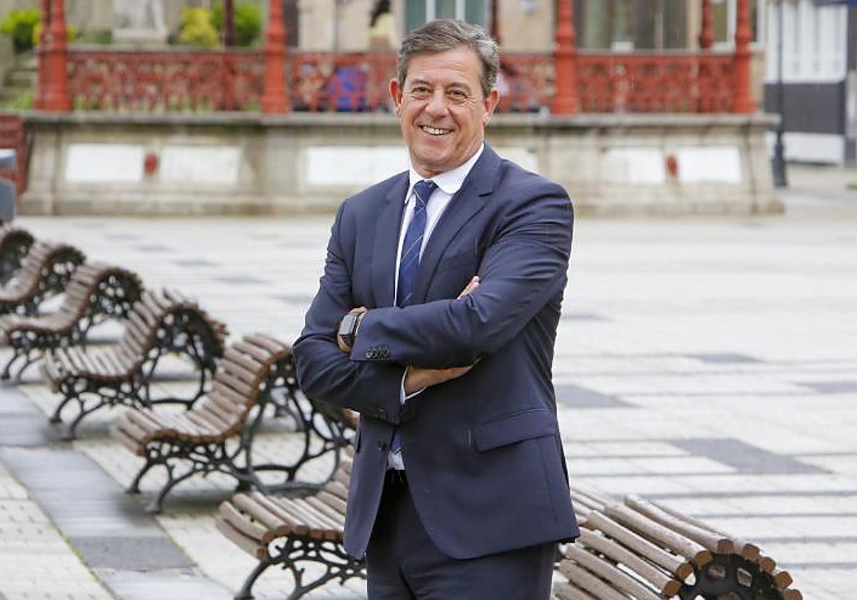 José Ramón Gómez Besteiro, retratado durante una entrevista con ABC en La Coruña (archivo)