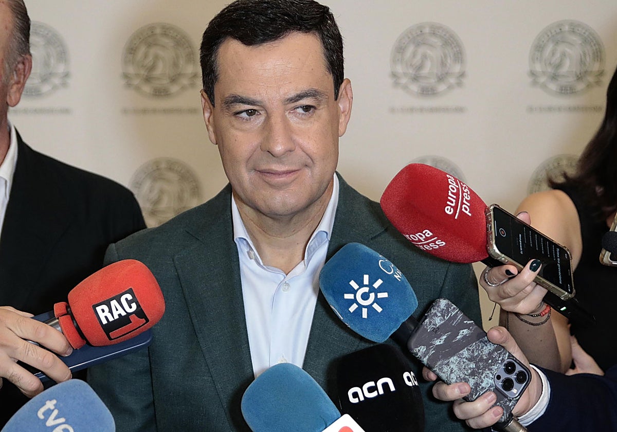 El presidente de la Junta, Juanma Moreno, en Barcelona