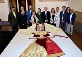 Oro y seda conforman un traje de berberisca del XIX en el Sefardí de Toledo, «símbolo» femenino de la cultura judía