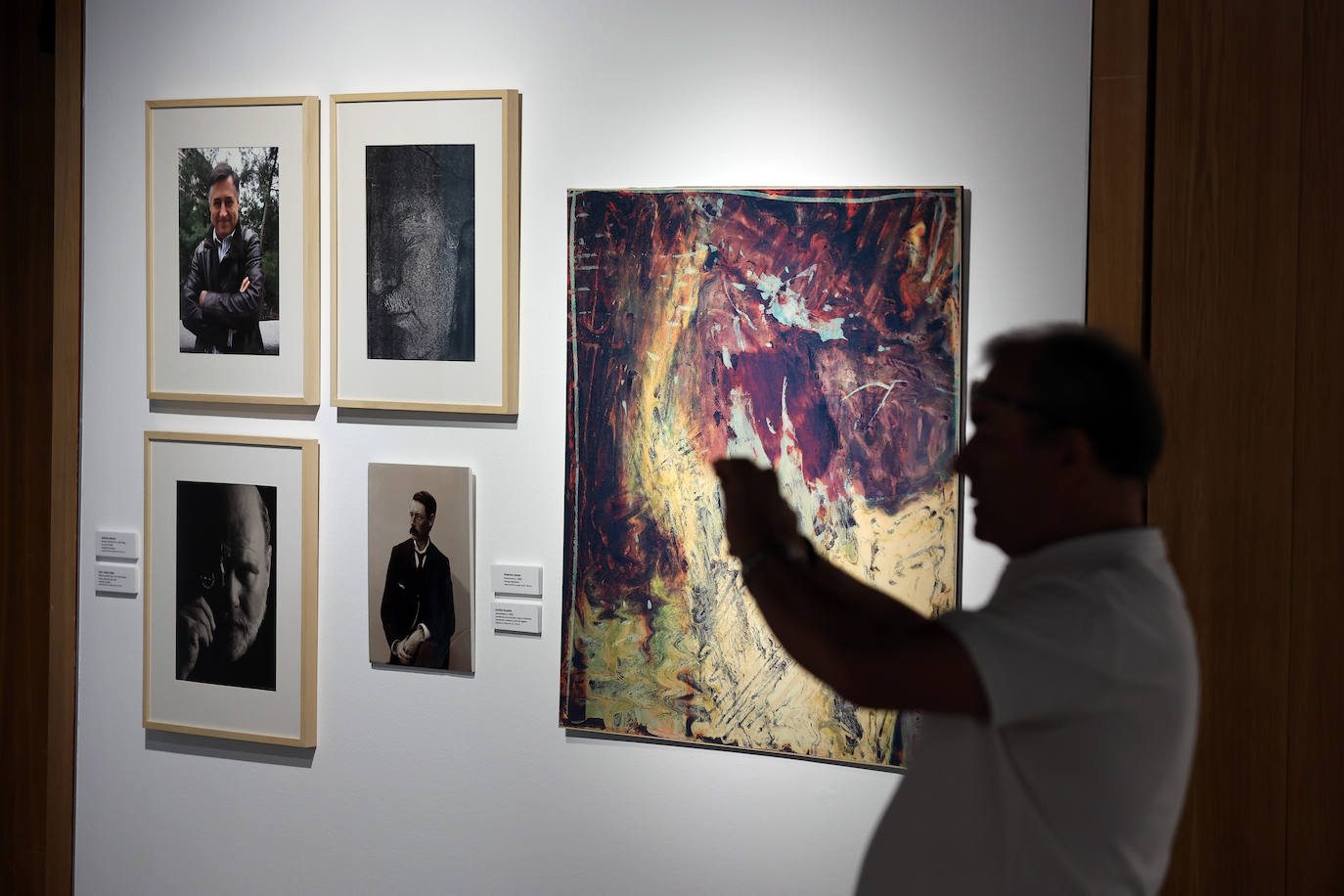 Fotos: la exposición sobre autorretratos de la Real Academia de Córdoba